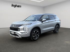2022 Mitsubishi Outlander | XLS, 2.5L Petrol, CVT, FWD, 7 Seat, SUV. | 33007 | 3
