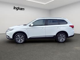 2021 Mitsubishi Outlander | LS, 2.4L Petrol, CVT, FWD, 7 Seat, SUV. | 33125 | 4