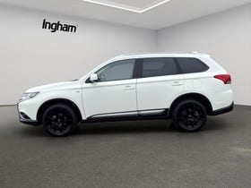 2022 Mitsubishi Outlander | LS, 2.4L Petrol, CVT, FWD, 7 Seat, SUV. | 33472 | 4