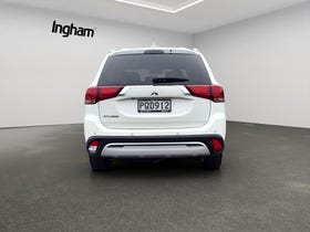 2022 Mitsubishi Outlander | LS, 2.4L Petrol, CVT, FWD, 7 Seat, SUV. | 33472 | 6