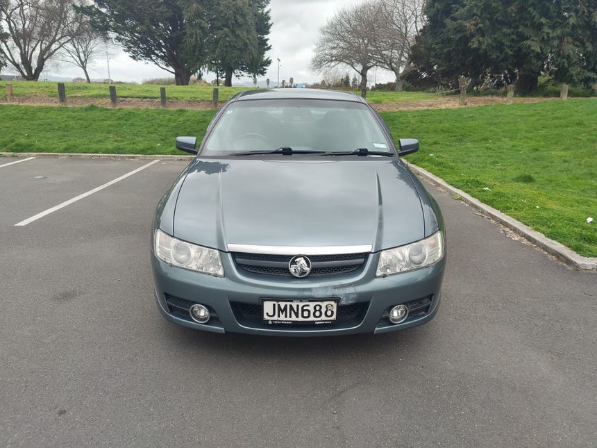2006 Holden Commodore | BERLINA V6 SED | 15867 | 1