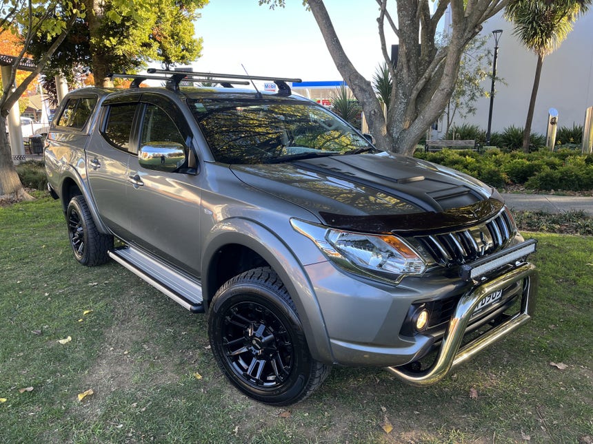 2018 Mitsubishi Triton | DC GLXR 6MT 2.4D/6MT MANUAL TURBO DIESEL | 23563 | 1