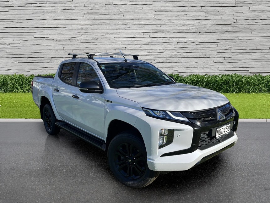 2021 Mitsubishi Triton | DC GLSB 4WD 6AT 2.4D AUTO 4X4 DIESEL | 24018 | 1