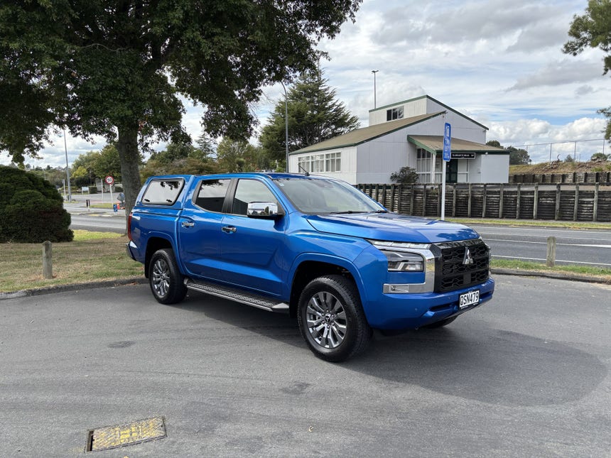 2024 Mitsubishi Triton | DC GLXR 4WD 6AT 2.4D DIESEL AUTO 4X4 CANOPY | 26374 | 1
