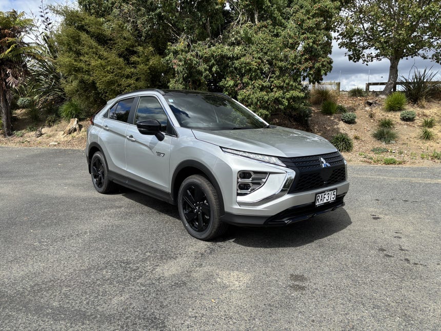 2024 Mitsubishi Eclipse Cross | SPORT PHEV/4WD/ AUTO SUV 5 DOOR PLUG IN HYBRID | 26426 | 1