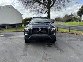2025 Mitsubishi Triton | DC GSR 4WD 6AT 2.4DTT AUTO TWIN TURBO | 27330 | 2