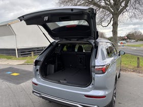 2025 Mitsubishi Outlander | XLS 2.5P/CVT 2WD AUTO 7 SEAT PETROL 5 DOOR SUV | 27536 | 7