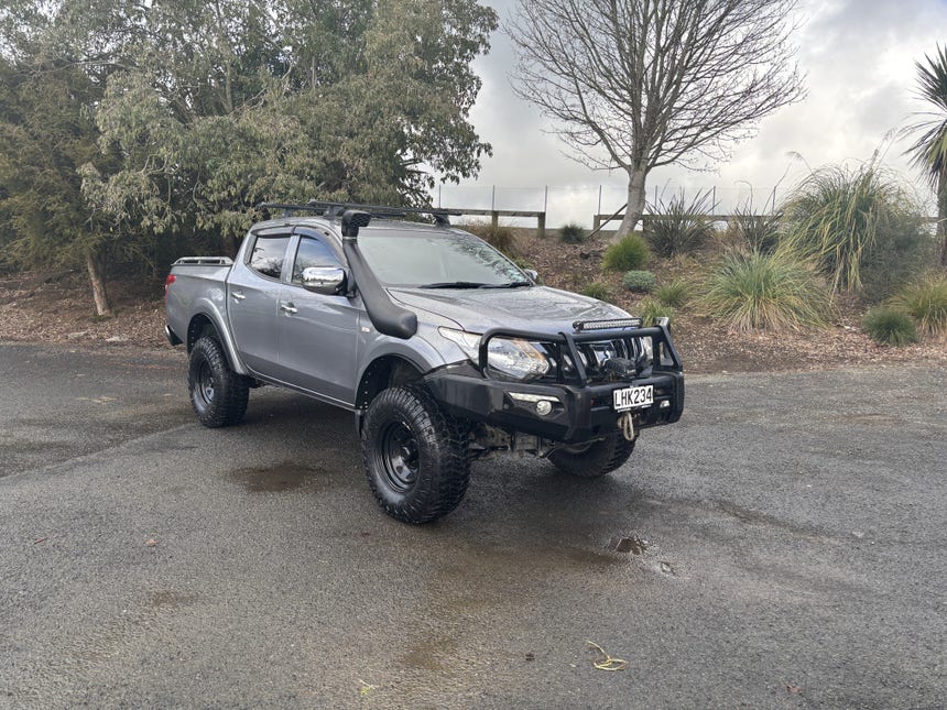 2018 Mitsubishi Triton | DC GLXR 6M 2.4D/4WD Manual 4X4 DIESEL | 27901 | 1
