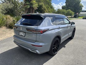 2025 Mitsubishi Outlander | EXCEED 2.5P/4WD/CVT AUTO 7 SEAT PETROL AWD | 28299 | 4