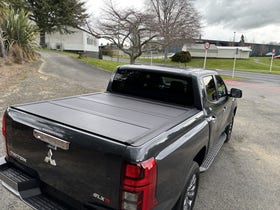 2025 Mitsubishi Triton | DC GLXR 6AT 2.4DT AUTO 2WD DIESEL TWIN TURBO | 28415 | 6