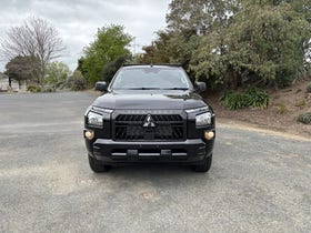 2025 Mitsubishi Triton | CC C GLX 4WD 6AT 2.4 4X4 AUTO CLUB CAB | 28635 | 2