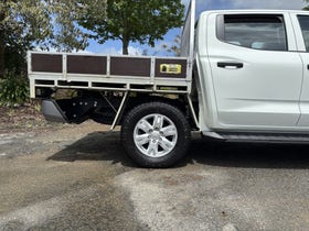 2025 Mitsubishi Triton | DC CHASSIS GLX 4WD 6AT 2.4 FLAT DECK DIESEL | 28971 | 7