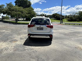 2023 Mitsubishi Outlander | LS 2.4P/CVT 2WD 7 SEAT PETROL | 29460 | 5