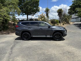 2025 Mitsubishi Pajero Sport | VRXB 2.4D/4WD/8AT AUTO 7 SEAT 4X4 BLACK EDITION | 29530 | 3