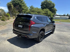 2025 Mitsubishi Pajero Sport | VRXB 2.4D/4WD/8AT AUTO 7 SEAT 4X4 BLACK EDITION | 29530 | 4