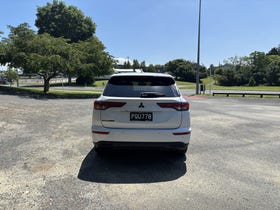 2023 Mitsubishi Outlander | VRX 2.5P/CVT 7 SEAT LEATHER PETROL | 29552 | 5