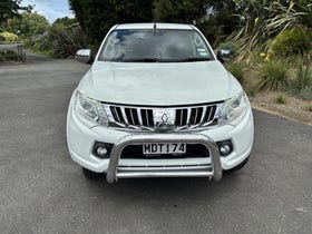2016 Mitsubishi Triton | D/CAB GLS 2.4D/4WD/6 sp Manual 4X4 Diesel Turbo | 29769 | 2