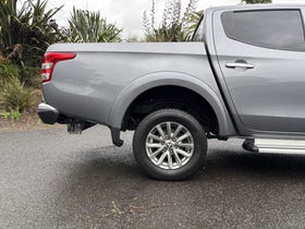 2016 Mitsubishi Triton | D/CAB GLXR 2.4D/5AT AUTO DIESEL TURBO | 29971 | 7