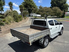 2019 Mitsubishi Triton | DC CHASSIS GLX 4WD 5AT AUTO 2.4 TURBO DIESEL  | 30150 | 6