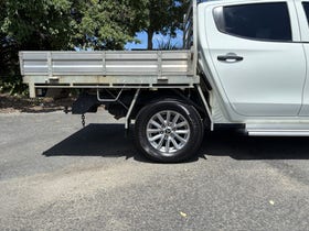 2019 Mitsubishi Triton | DC CHASSIS GLX 4WD 5AT AUTO 2.4 TURBO DIESEL  | 30150 | 7