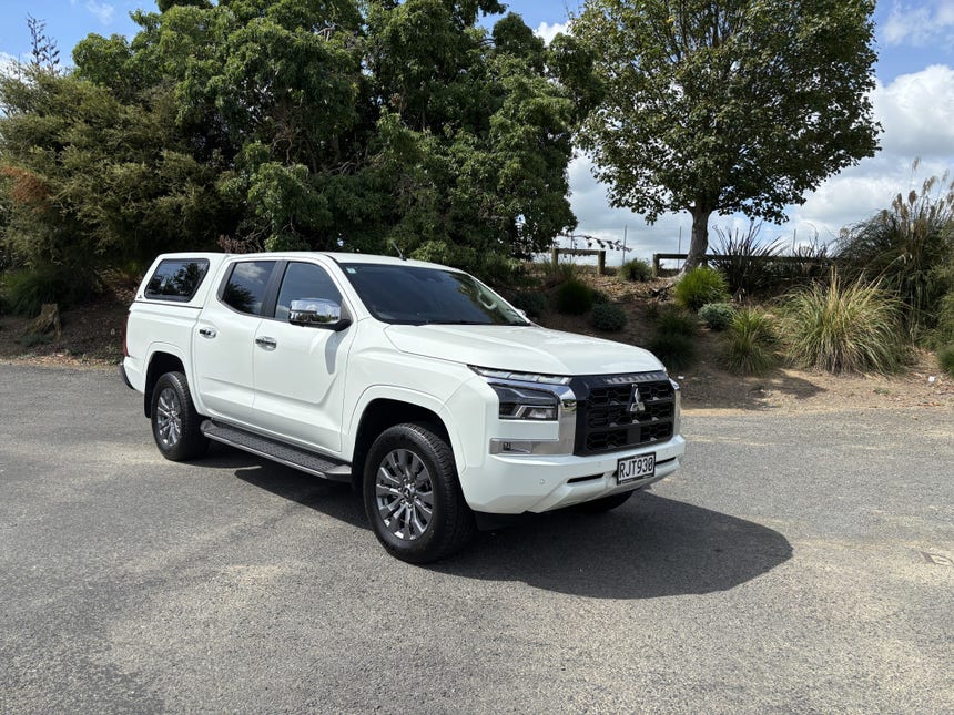 2025 Mitsubishi Triton | DC GLXR 4WD 6AT 2.4D AUTO DIESEL TURBO 4X4 | 30231 | 1