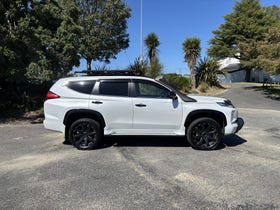 2025 Mitsubishi Pajero Sport | VRXB 2.4D/4WD/8AT 7 SEAT DIESEL 4X4 | 30562 | 3