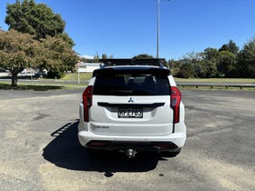 2025 Mitsubishi Pajero Sport | VRXB 2.4D/4WD/8AT 7 SEAT DIESEL 4X4 | 30562 | 6