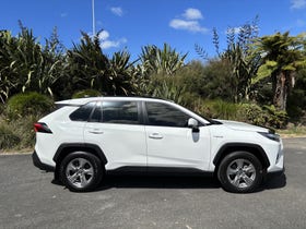 2023 Toyota RAV4 | GX 2.5PH/4WD/HD PETROL HYBRID 2.5 AWD | 30585 | 3