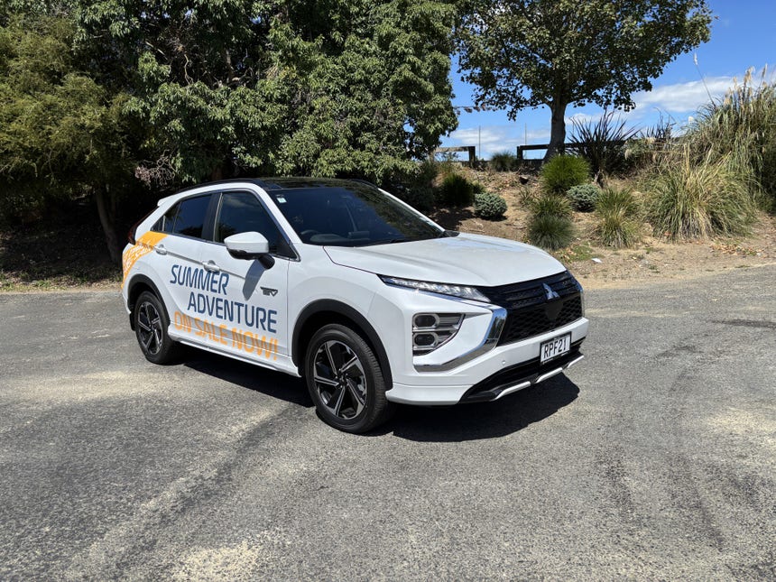 2026 Mitsubishi Eclipse Cross | VRX PHEV/4WD/AUTO 5 SEAT LEATHER HYBRID PLUG IN | 30707 | 1