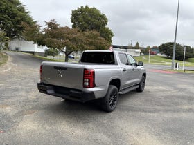 2026 Mitsubishi Triton | DC GLXR 4WD 6AT 2.4D 4X4 AUTO DIESEL TURBO | 30963 | 4