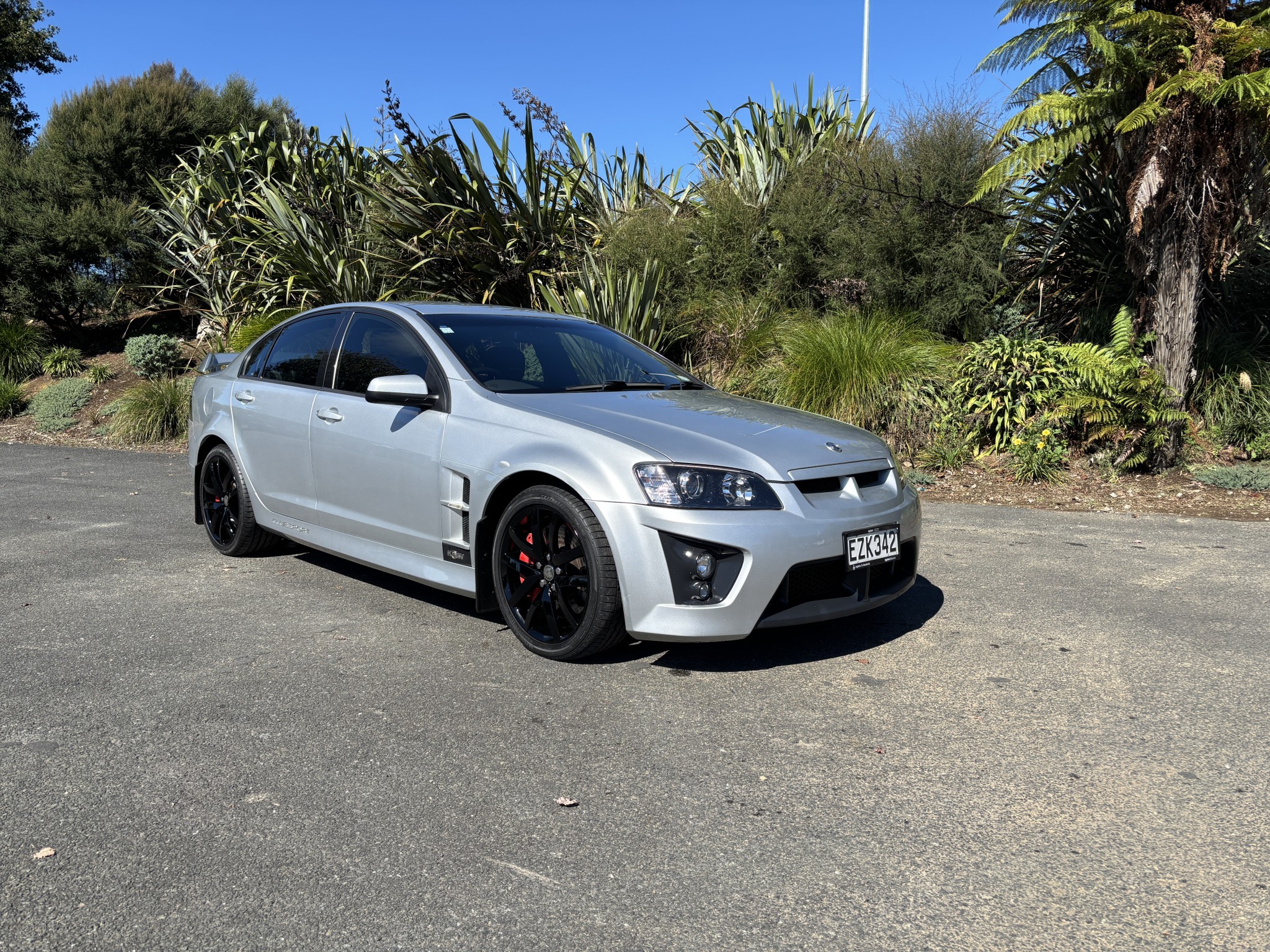 Holden Commodore 2009 | CLUBSPORT R8 AUTO 6.2 V8 LS3 317kw VE