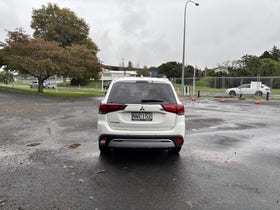 2021 Mitsubishi Outlander | LS 2.4P/CVT 7 SEAT AUTO SUV PETROL  | 31110 | 6