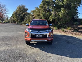 2020 Mitsubishi Triton | DC GLXR 6SP MANUAL 2.4 DIESEL TURBO | 31666 | 2