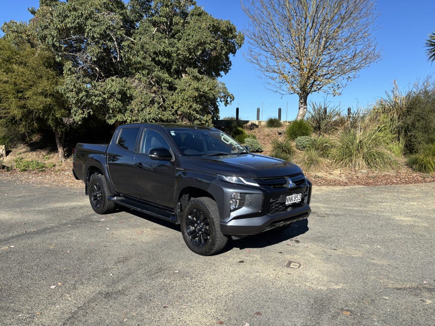 2021 Mitsubishi Triton | DC GLSB 4WD 6AT 2.4D GLX 4X4 AUTO | 31874 | 1