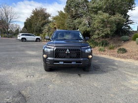 2026 Mitsubishi Triton | CC CHASSIS GLX 4WD 6AT 2.4 AUTO TWIN TURBO 4X4 | 31885 | 2