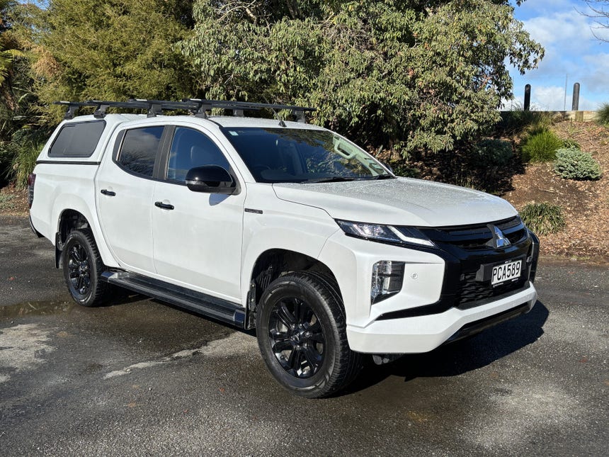 2022 Mitsubishi Triton | DC VRXB 6AT 2.4D AUTO DIESEL TURBO | 32032 | 1