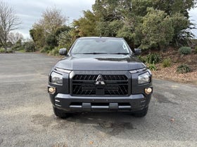 2026 Mitsubishi Triton | DC GLX SPORT 4WD 6AT AUTO GLXS 4X4 2.4 TT | 32053 | 2