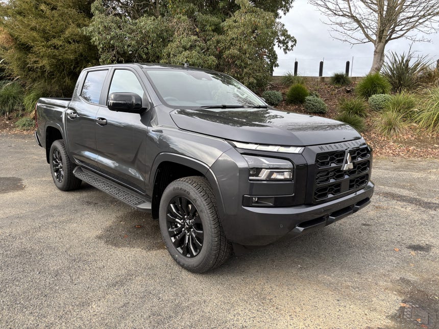 2026 Mitsubishi Triton | DC GLXR 4WD 6AT 2.4D AUTO DIESEL TURBO 4X4 | 32054 | 1