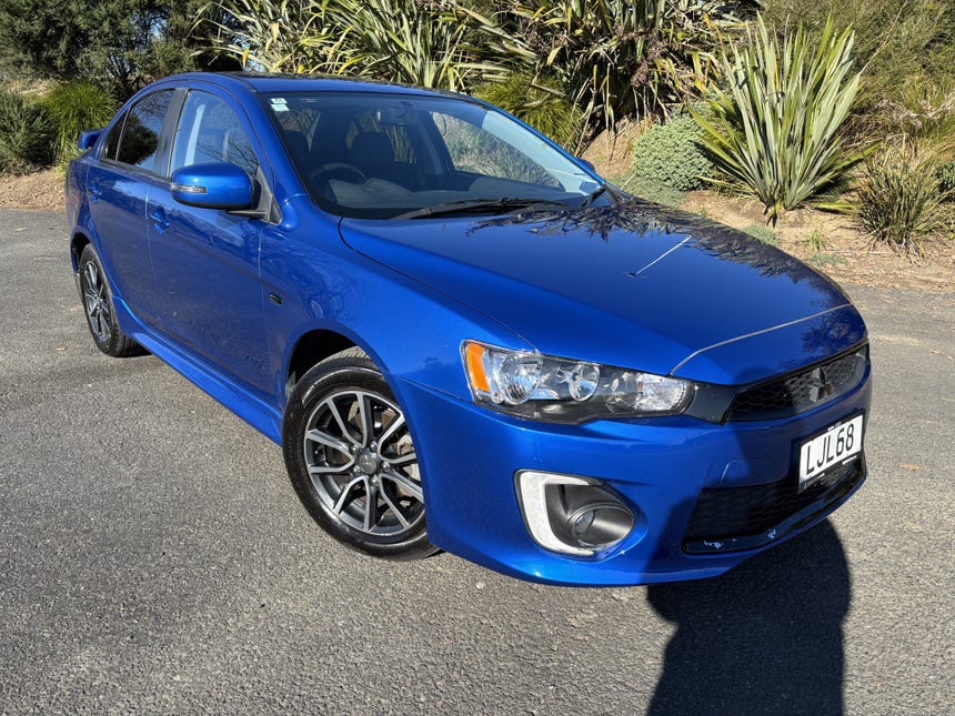 2018 Mitsubishi Lancer | GSR 2.0 PETROL AUTO CVT SEDAN LEATHER | 32260 | 1