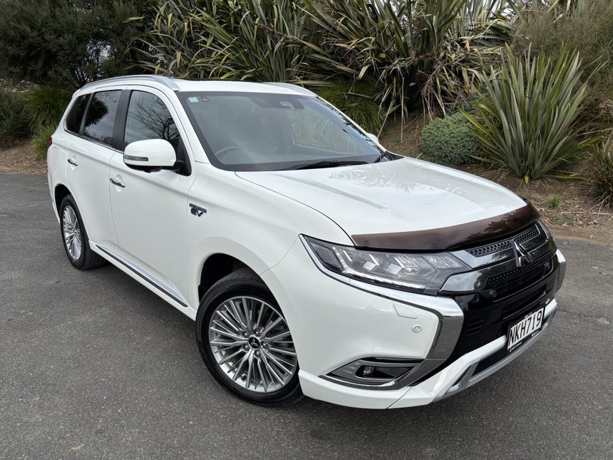 2021 Mitsubishi Outlander | VRX PHEV 4WD AUTO 5 SEAT PLUG IN HYBRID PETROL | 32400 | 1