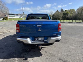 2017 Mitsubishi Triton | DC GLXR 4X4 6SP MANUAL 2.4D/4WD DIESEL TURBO | 32942 | 7