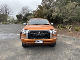 2024 Mitsubishi Triton | DC GLXR 4WD 6AT 2.4D DIESEL 4X4 TWIN TURBO | 33026 | 2