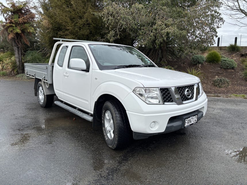 2009 Nissan Navara | ST-X 4WD K/C F/D 2.5 DIESEL TURBO 4X4 KING CAB | 33152 | 1