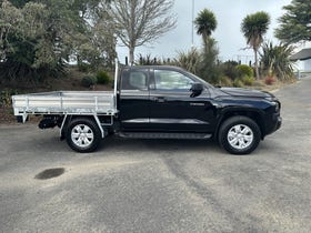 2026 Mitsubishi Triton | CC CHASSIS GLX 4WD 6AT 2.4 CLUB CAB 4X4 FLAT DECK | 33381 | 4