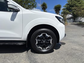 2023 Nissan Navara | ST-X 2.3D/7AT AUTO DIESEL TURBO 4X2 LEATHER | 33463 | 6