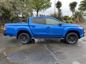 2023 Mitsubishi Triton | DC GLSB 4WD 6AT 2.4D | 33693 | 2