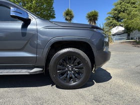 2024 Mitsubishi Triton | DC GLXR 4WD 6AT 2.4D | 33694 | 6