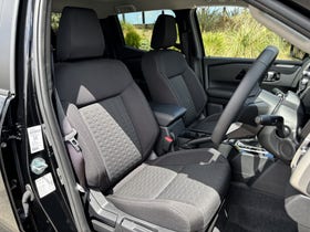 2026 Mitsubishi Triton | DC GLXR 4WD 6AT 2.4D | 33725 | 5