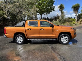 2025 Mitsubishi Triton | DC GLX 6AT 2.4DT | 33870 | 3