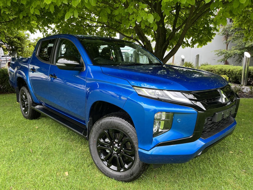 2022 Mitsubishi Triton | DC VRXB 6AT 2.4D AUTO 4X2 Turbo | 16859 | 1